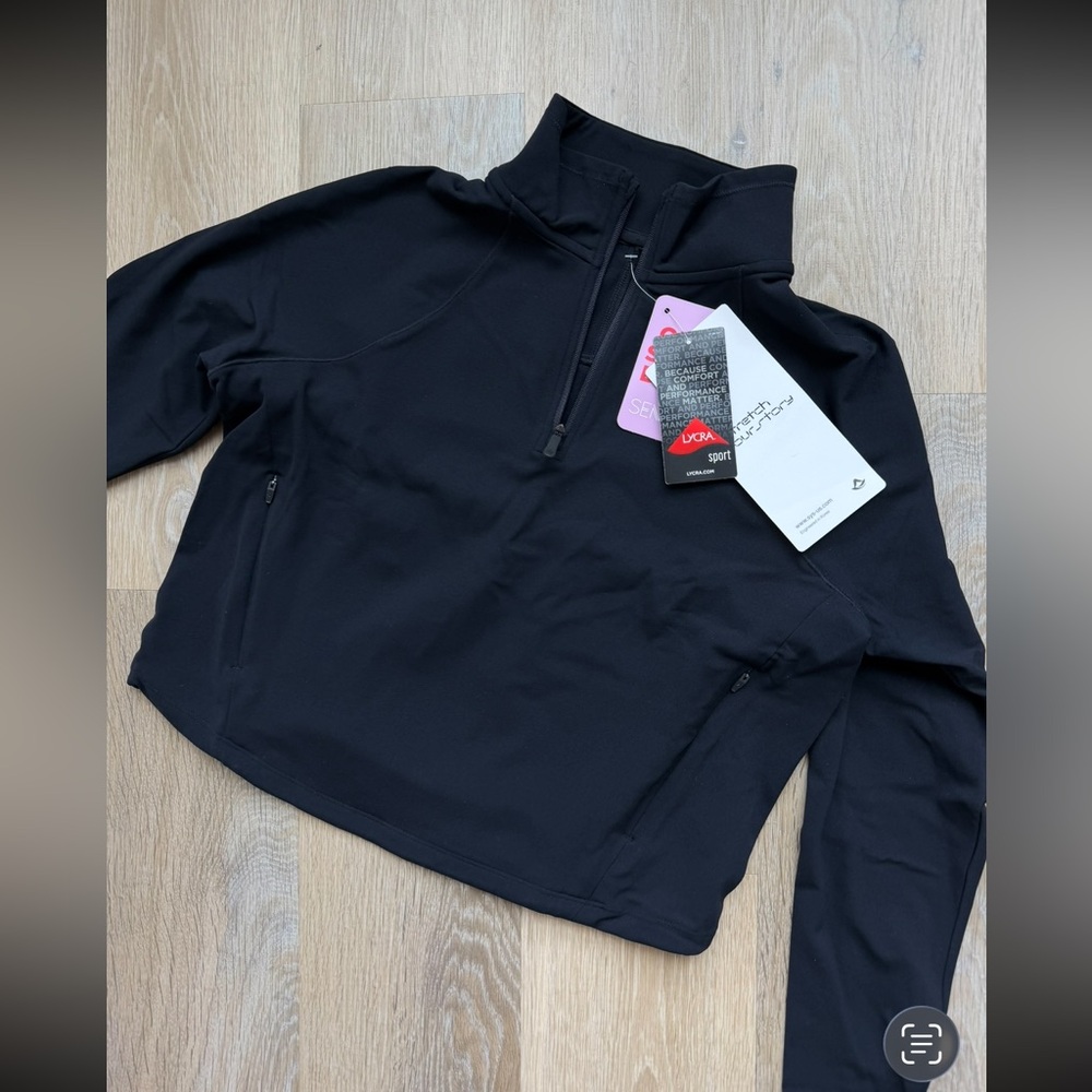Stretch Your Story Weekend Fleece Half Zip Black Long Sleeve